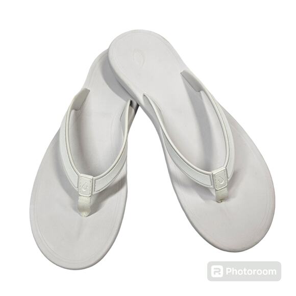 OluKai Kāpehe White on White Thong Sandals Flip Flops Size W 11 - Picture 2 of 11
